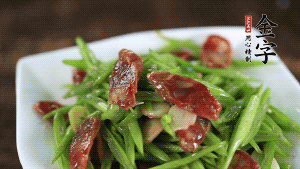 出鍋前加適量鹽即可。