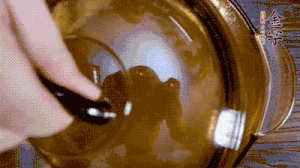 加山藥、毛豆再煮15分鐘。