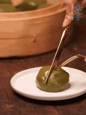 軟軟糯糯，香味可以秒殺99%的成品青團(tuán)